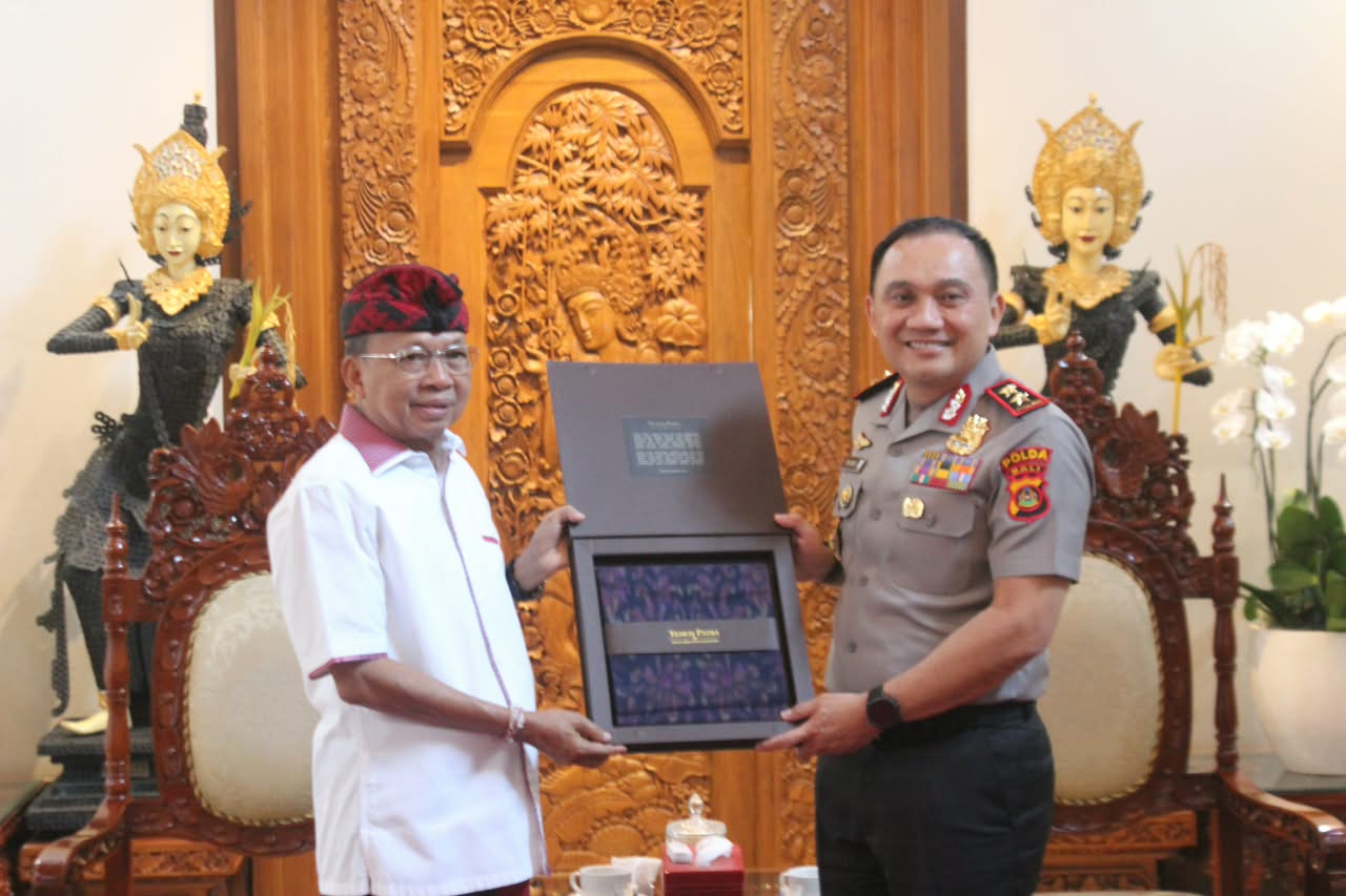 Antrean BBM Belum Normal, Gubernur Koster dan Kapolda Bali Siapkan Pengawalan Truk Tangki Pertamina